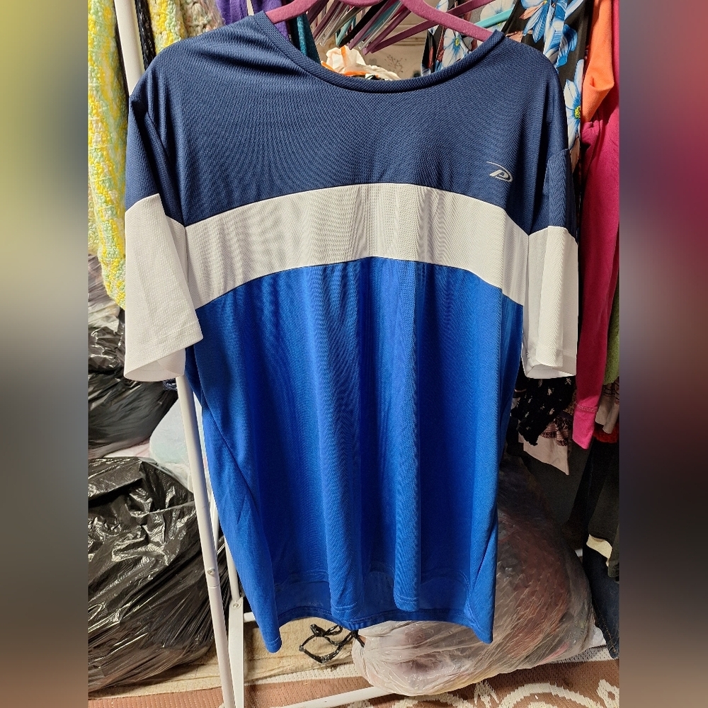 Pro Player men's size XL active wear t-shirt